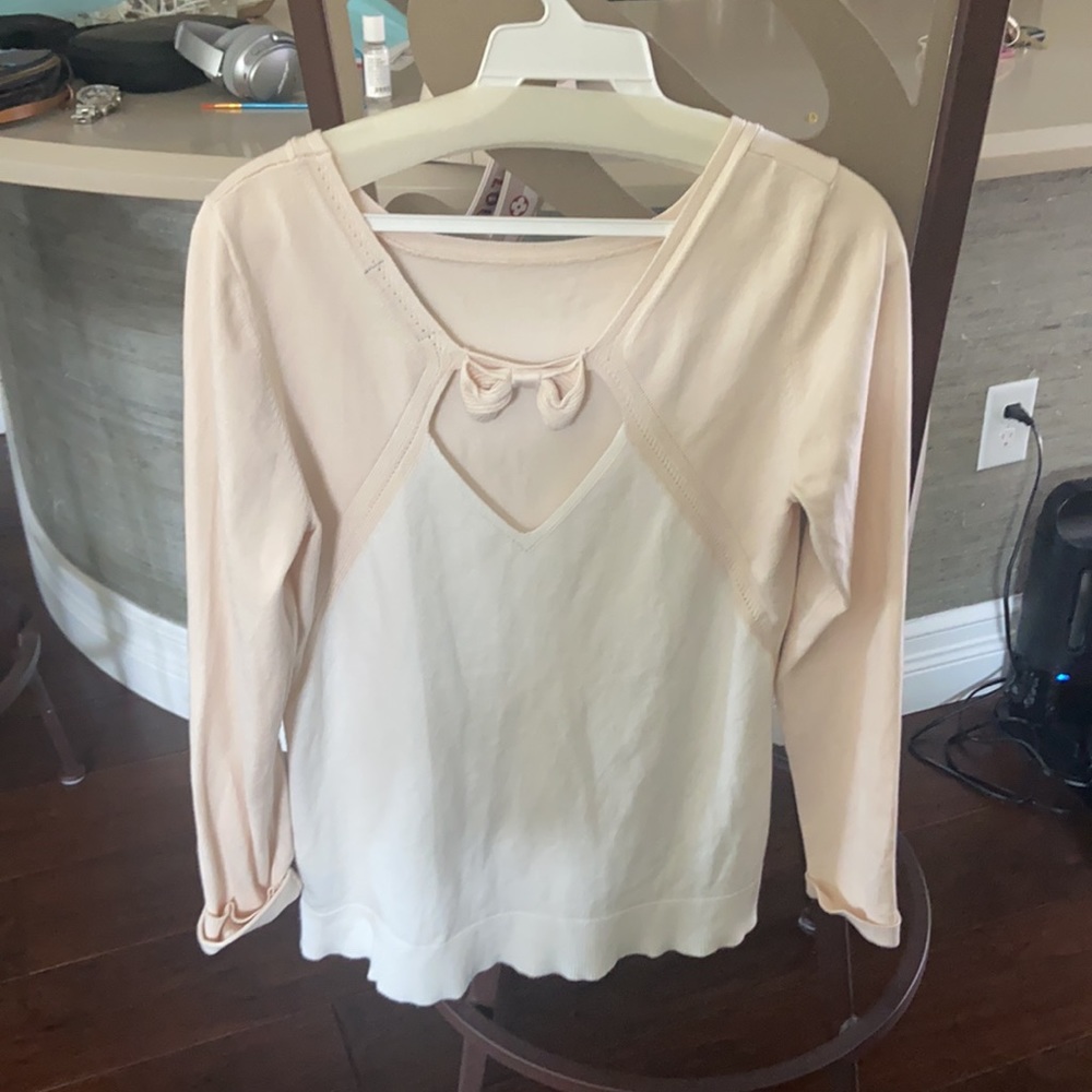 525 America sweater